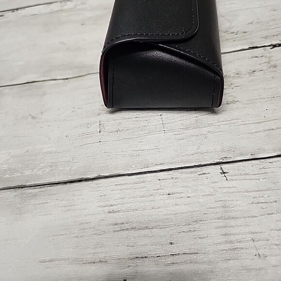 Valentino Garavani Matte Black Semi-Hard Eyewear Case Peach Rose Lining OS - Picture 10 of 12